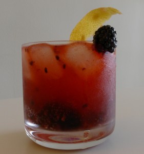 blackberry bramble cocktail